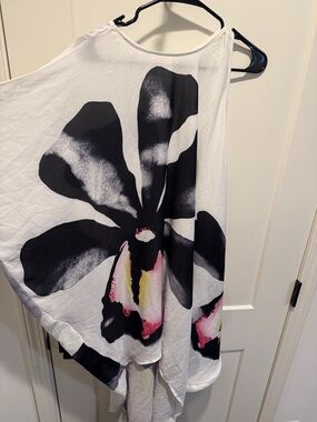 White Floral Print Draped Top with Black & Pink Accents